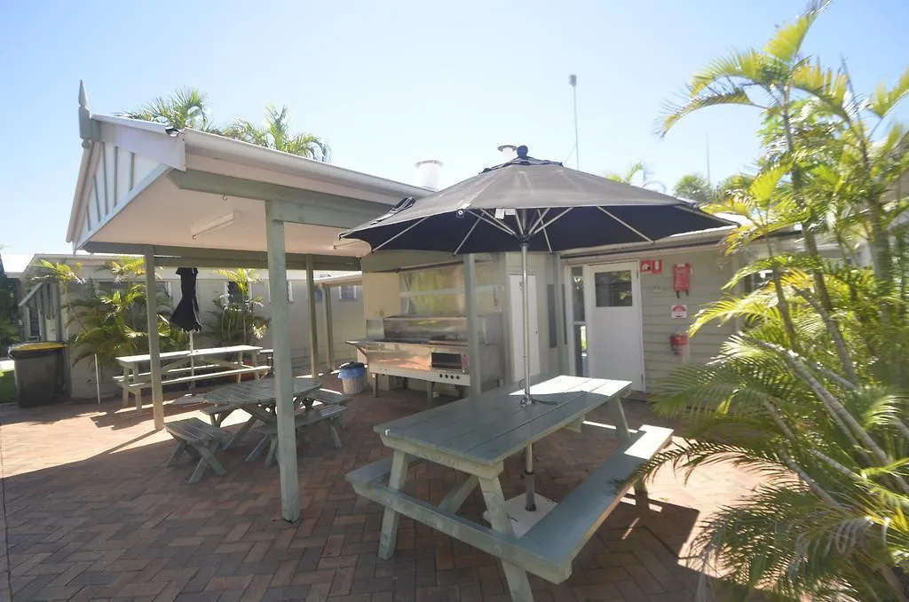 Barney Beach Accommodation Gladstone Holiday park