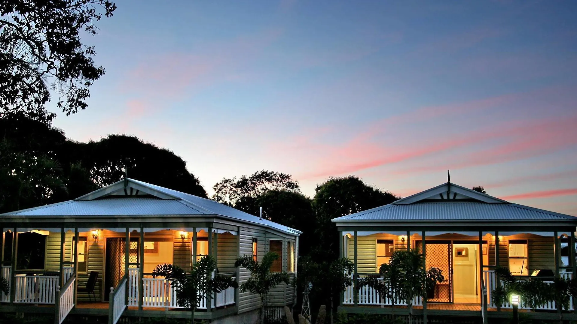 Barney Beach Accommodation Gladstone Holiday park