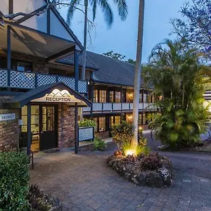 montville-mountain-inn-resort.hotelssunshinecoast.net/