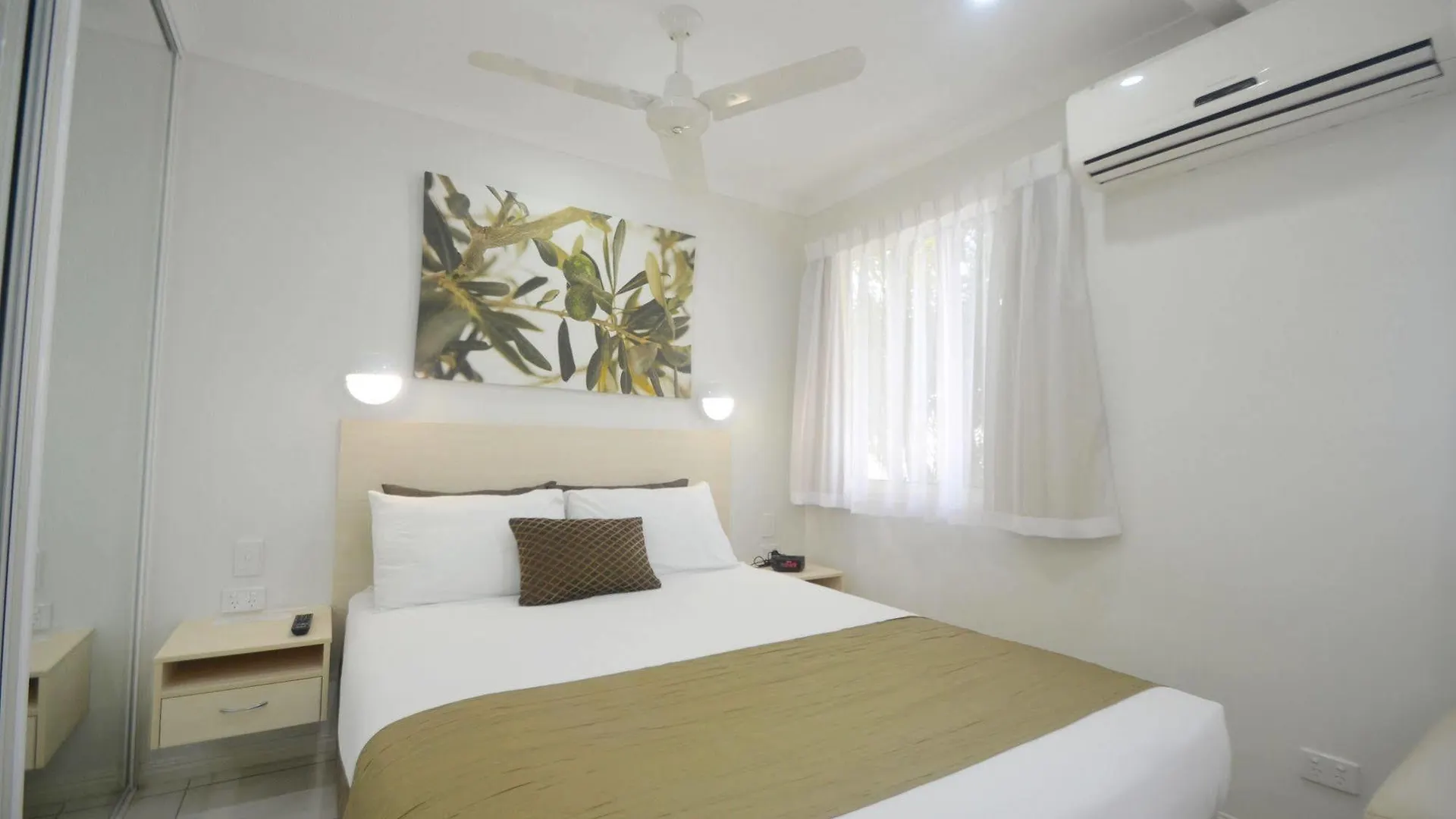 Barney Beach Accommodation Gladstone 4*,